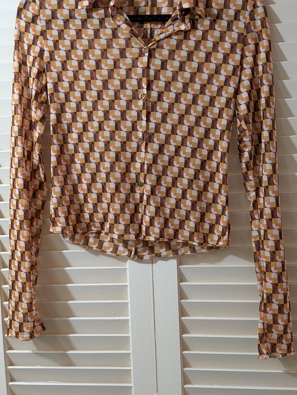 Geometric Print Long-Sleeve Button-Front Top in Rust